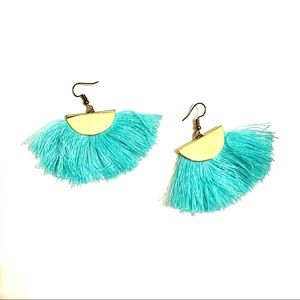 Statement thread earrings